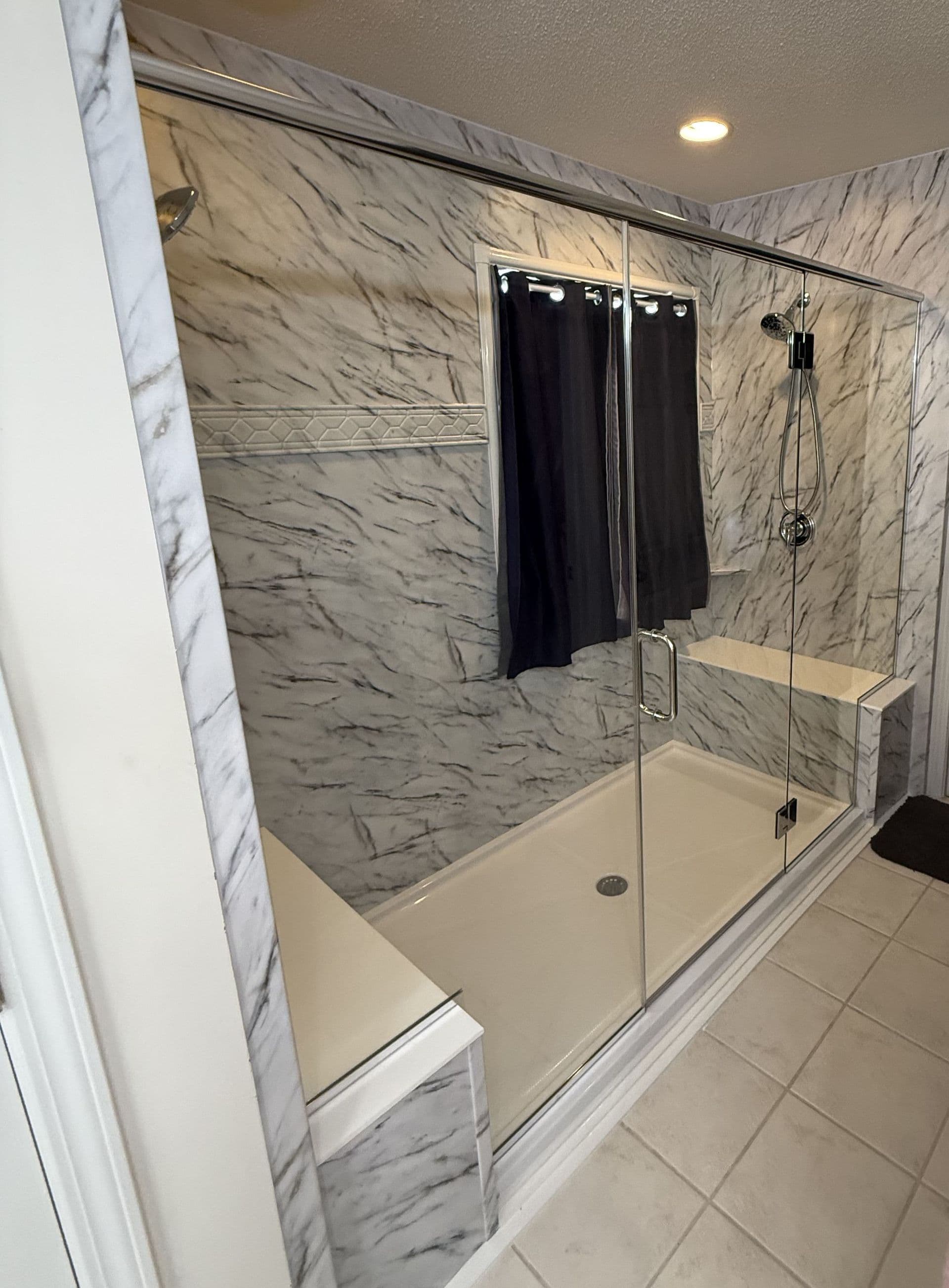 Low barrier shower